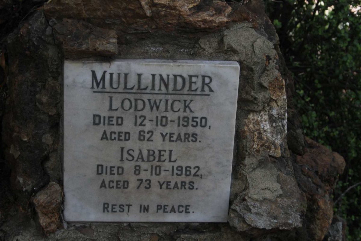 MULLINDER Lodwick -1950 & Isabel -1962