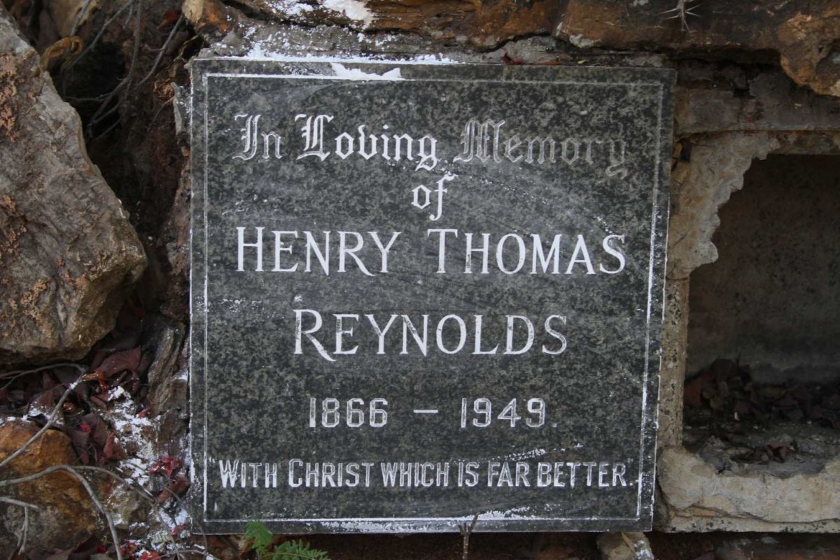 REYNOLDS Henry Thomas 1866-1949