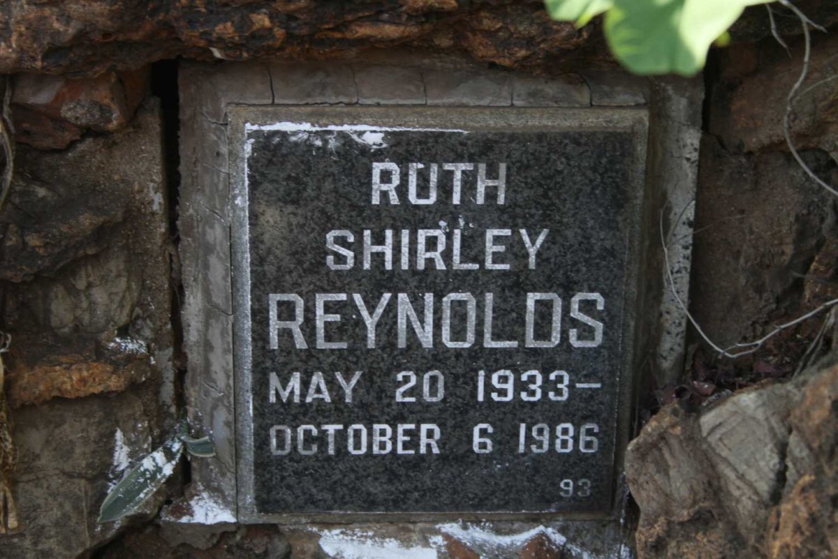 REYNOLDS Ruth Shirley 1933-1986