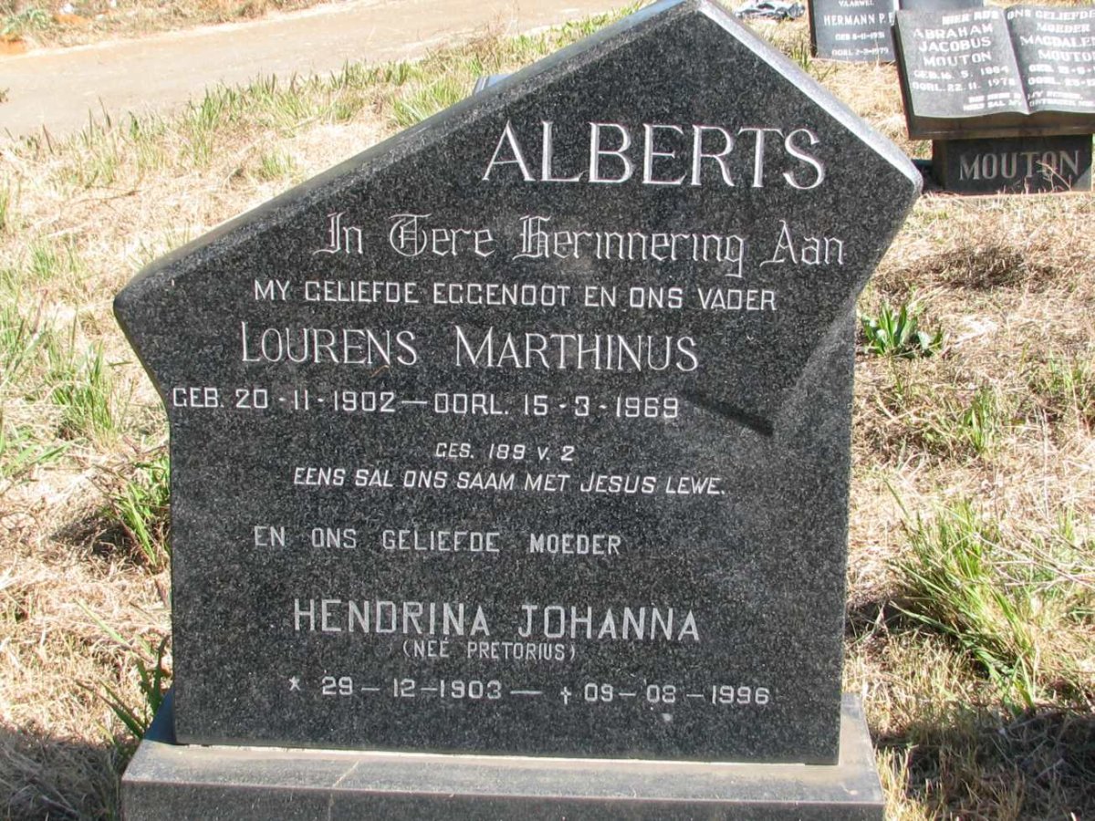 ALBERTS Lourens Marthinus 1902-1969 &amp; Hendrina Johanna PRETORIUS 1903-1996