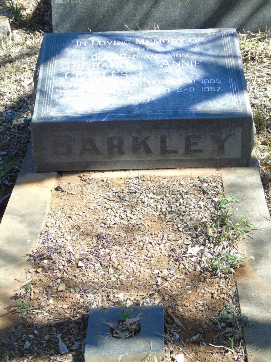 BARKLEY Richard Charles 1888-1953 &amp; Annie 1889-1957 _1