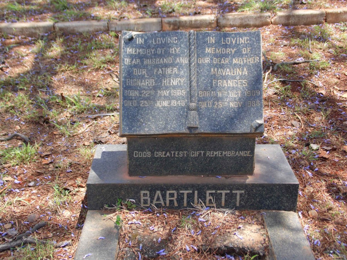BARTLETT Richard Henry 1905-1946 &amp; Mavauna Frances 1909-1988