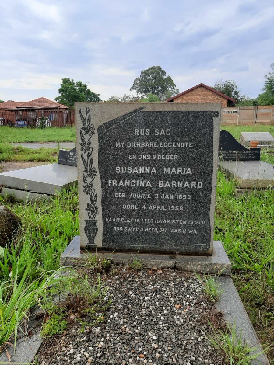 BARNARD Susanna Maria Francina nee FOURIE 1893-1958