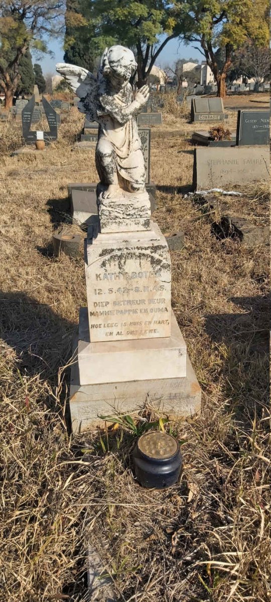 BOTHA Kathy 1942-1945