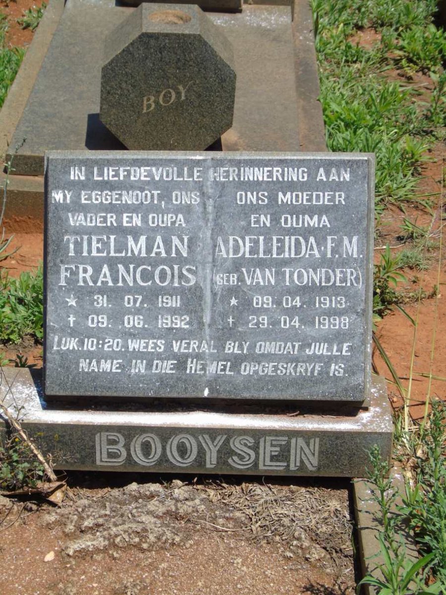 BOOYSEN Tielman Francois 1911-1992 & Adeleida F.M. VAN TONDER 1913-1998