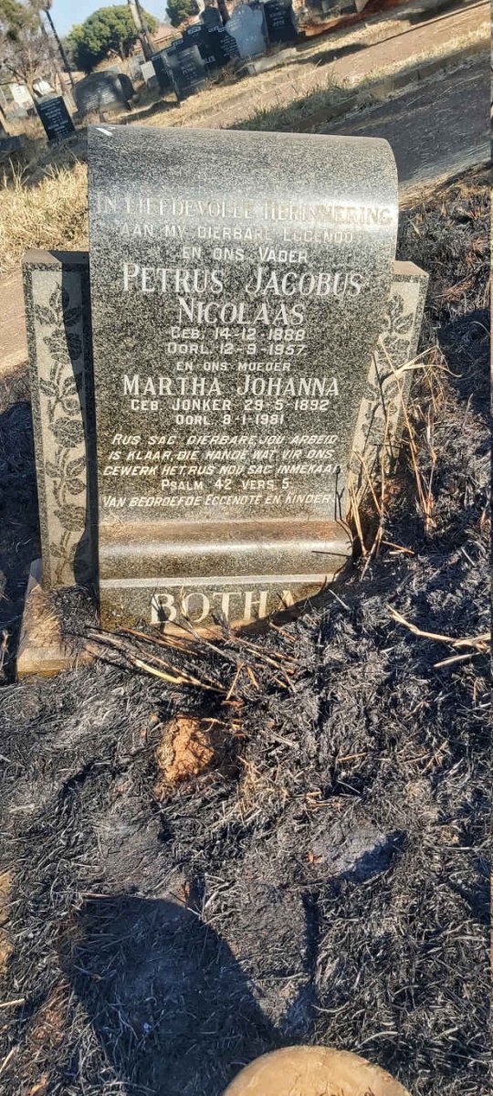 BOTHA Petrus Jacobus Nicolaas 1888-1957 &amp; Martha Johanna JONKER 1892-1981