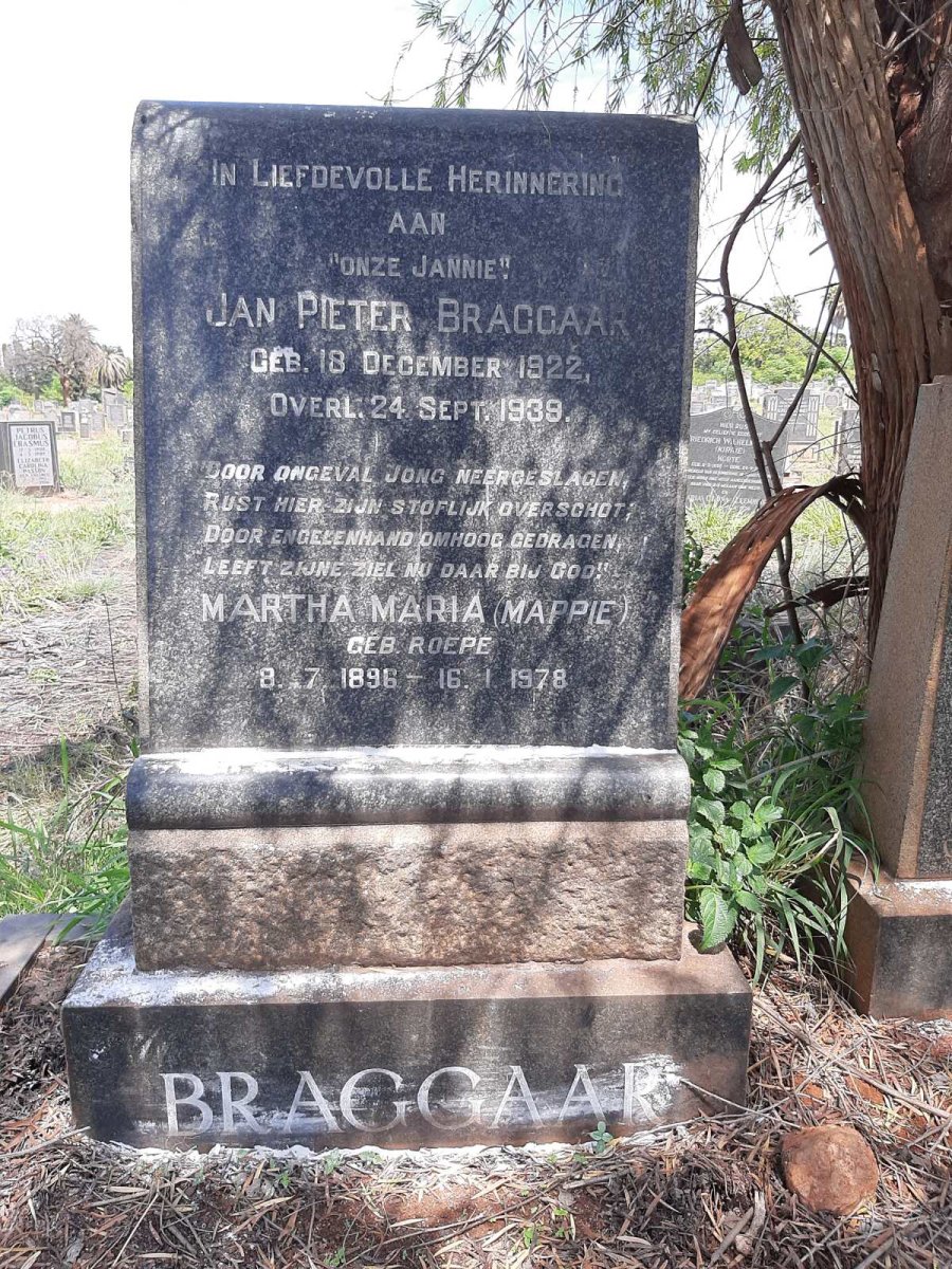 BRAGGAAR Martha Maria nee ROEPE 1896-1978 :: BRAGGAAR Jan Pieter 1922-1939
