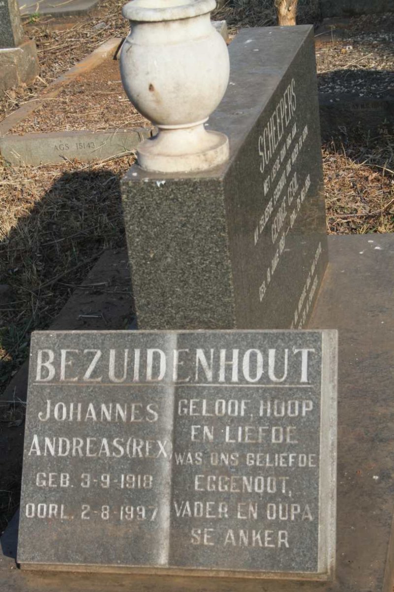 BEZUIDENHOUT Johannes Andreas 1918-1997