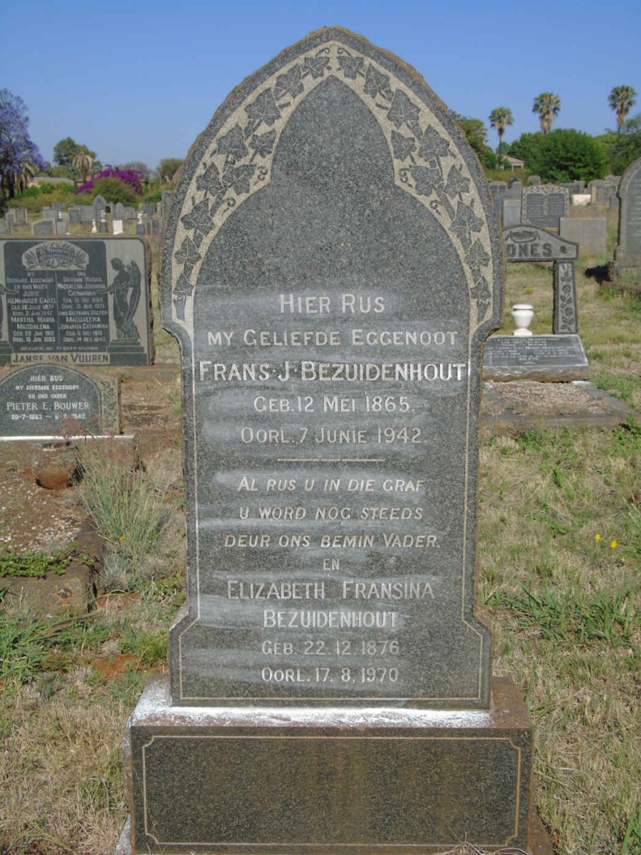 BEZUIDENHOUT Frans J. 1865-1942 &amp; Elizabeth Fransina 1876-1970