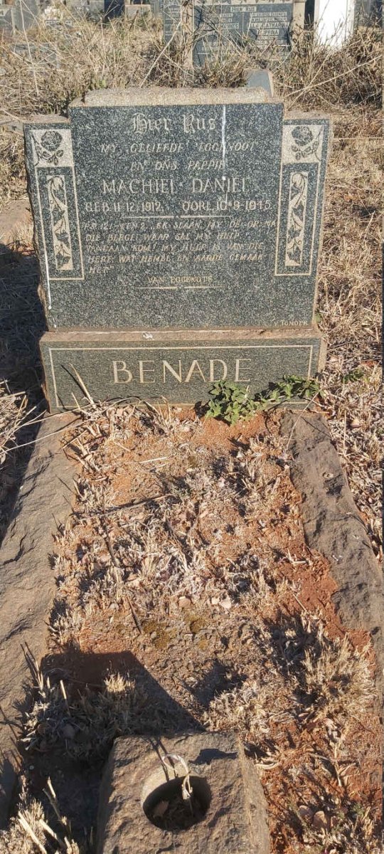 BENADE Machiel Daniel 1912-1945