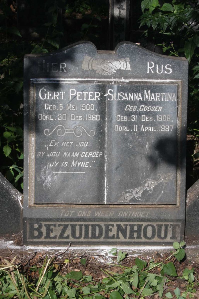 BEZUIDENHOUT Gert Peter 1900-1960 &amp; Susanna Martina GOOSEN 1908-1997