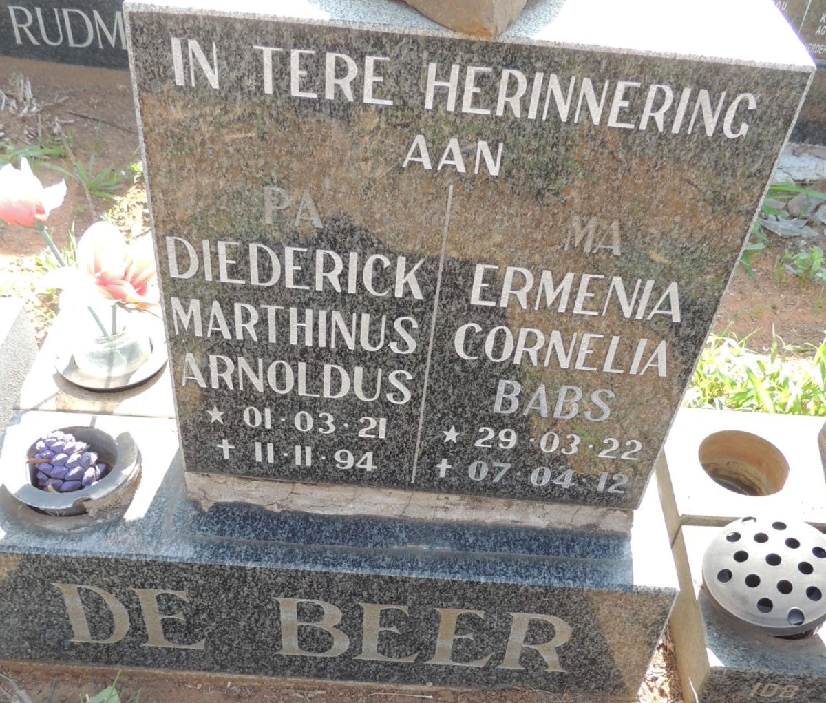 BEER Diederick Marthinus Arnoldus, de 1921-1994 & Ermenia Cornelia 1922-2012