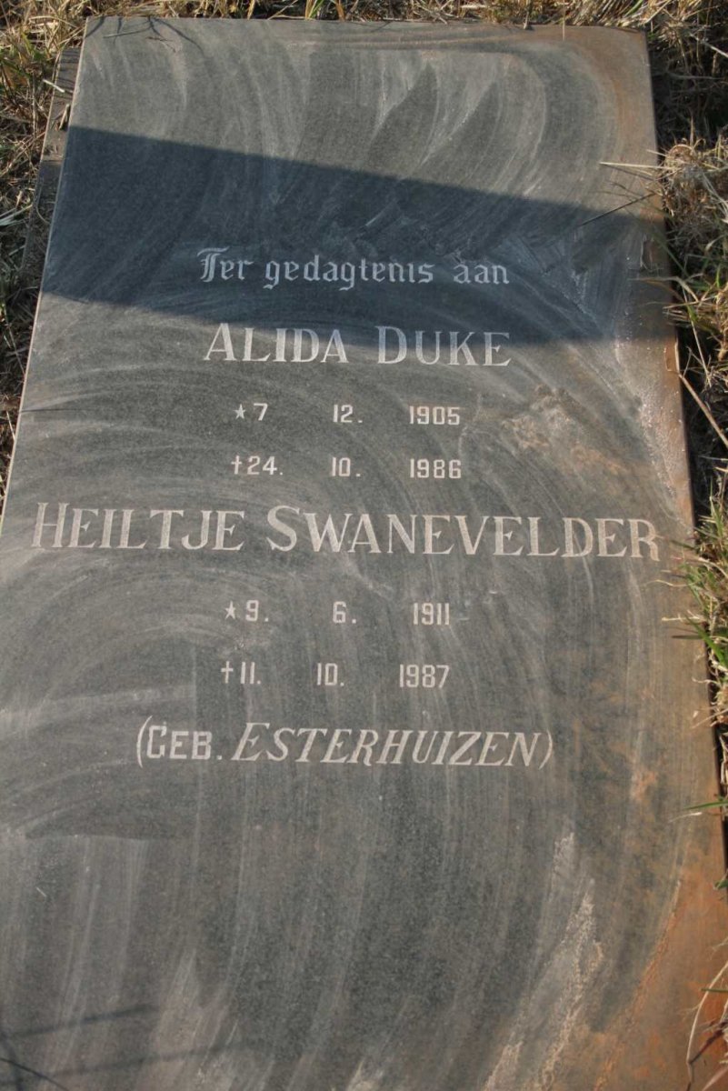 DUKE Alida 1905-1986 :: SWANEVELDER Heiltje nee ESTERHUIZEN 1911-1987