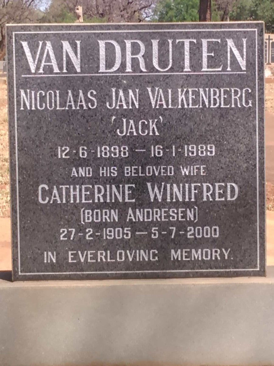 DRUTEN Nicolaas Jan Valkenberg, van 1898-1989 &amp; Catherine Winifred ANDRESEN 1905-2000