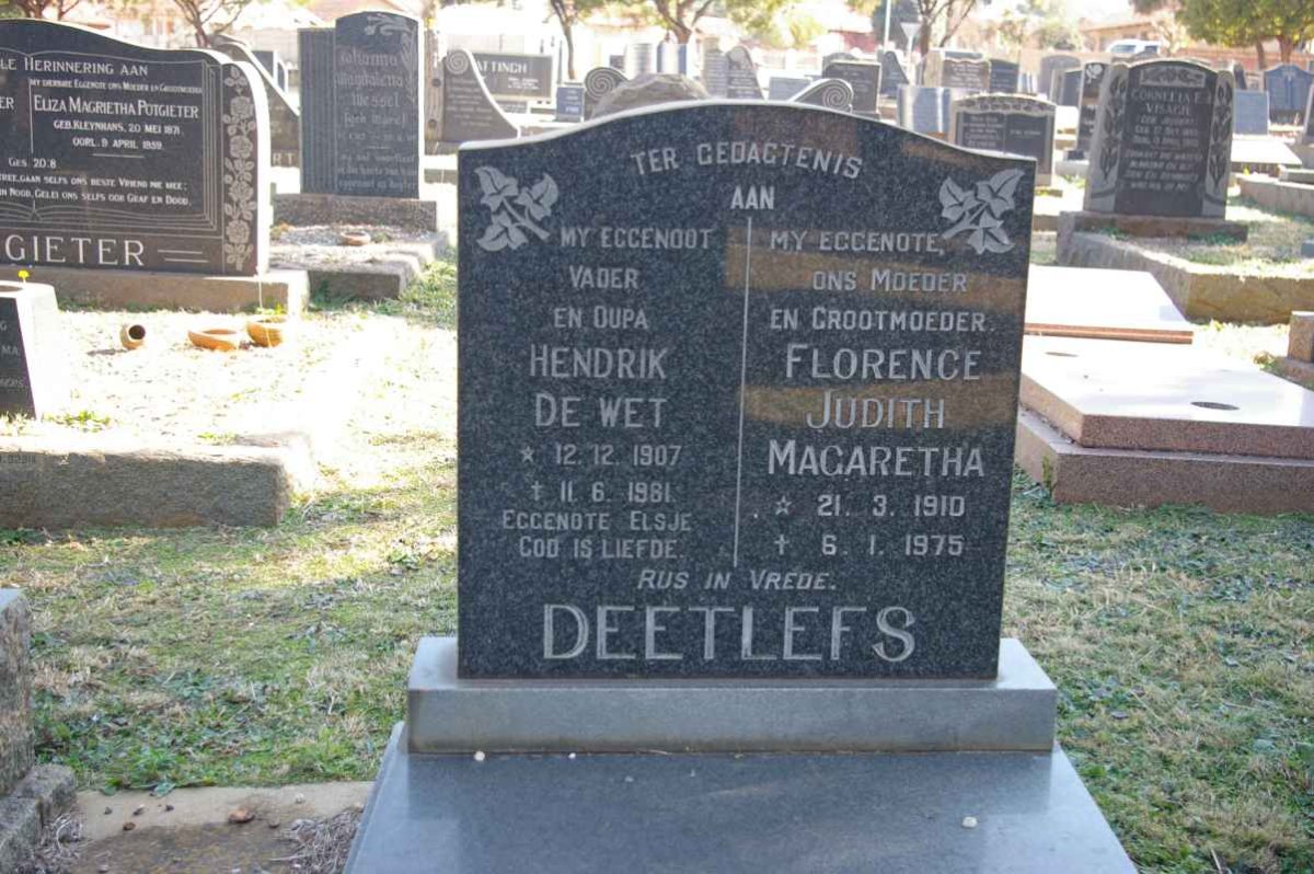 DEETLEFS Hendrik De Wet 1907-1981 &amp; Florence Judith Magaretha 1910-1975 