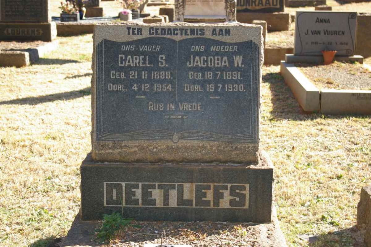 DEETLEFS Carel S. 1888-1954 &amp; Jacoba W. 1891-1930 