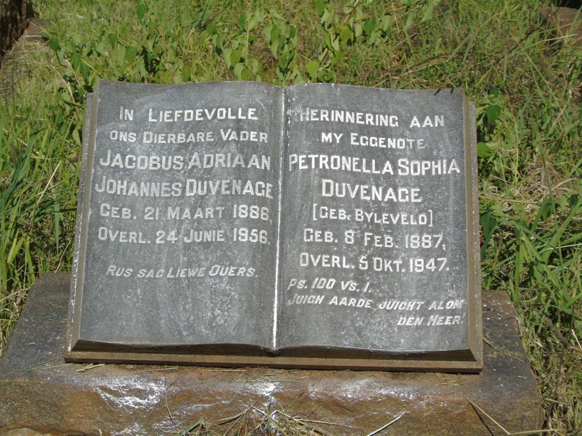 DUVENAGE Jacobus Adriaan Johannes 1886-1956 & Petronella Sophia BYLEVELD 1887-1947