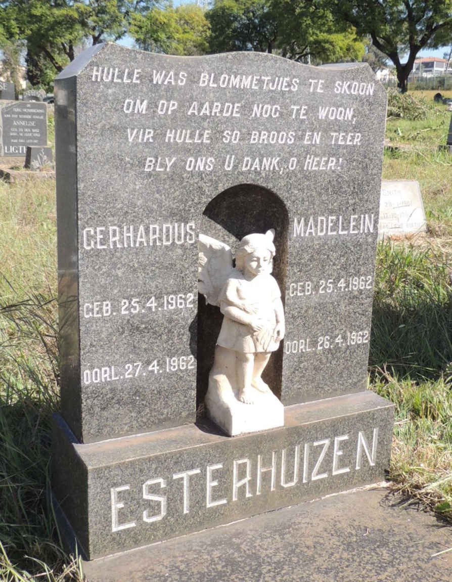 ESTERHUIZEN Gerhardus 1962-1962 :: ESTERHUIZEN Madelein 1962-1962