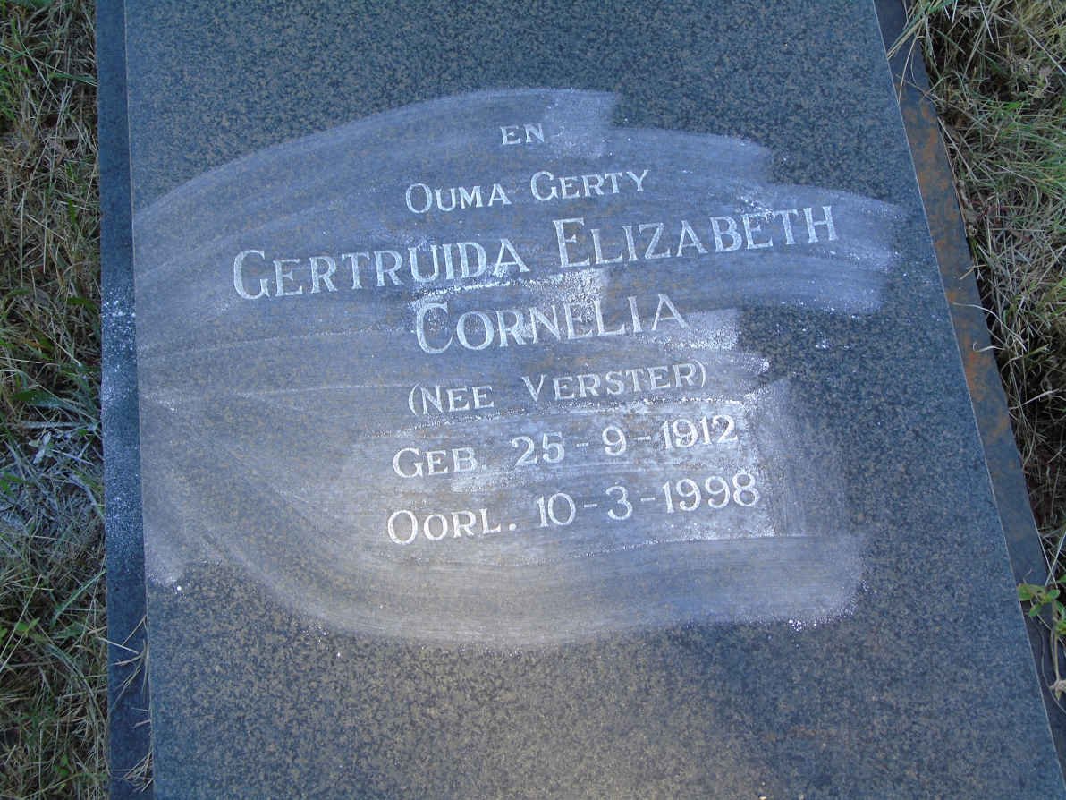 ERASMUS Stefanus Johannes 1906-1962 &amp; Gertruida Elizabeth Cornelia VERSTER 1912-1998