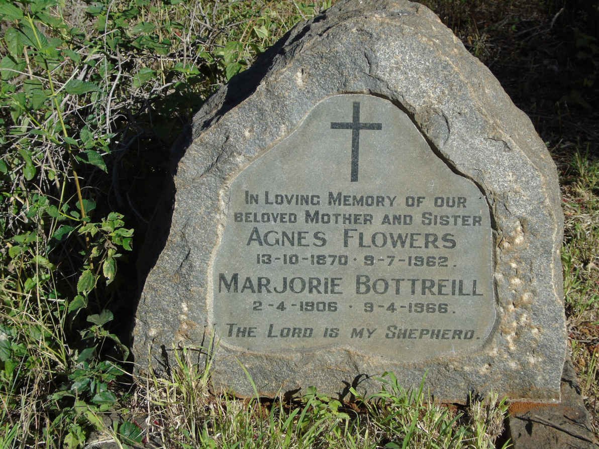FLOWERS Agnes 1870-1962 :: BOTTREILL Marjorie 1906-1966