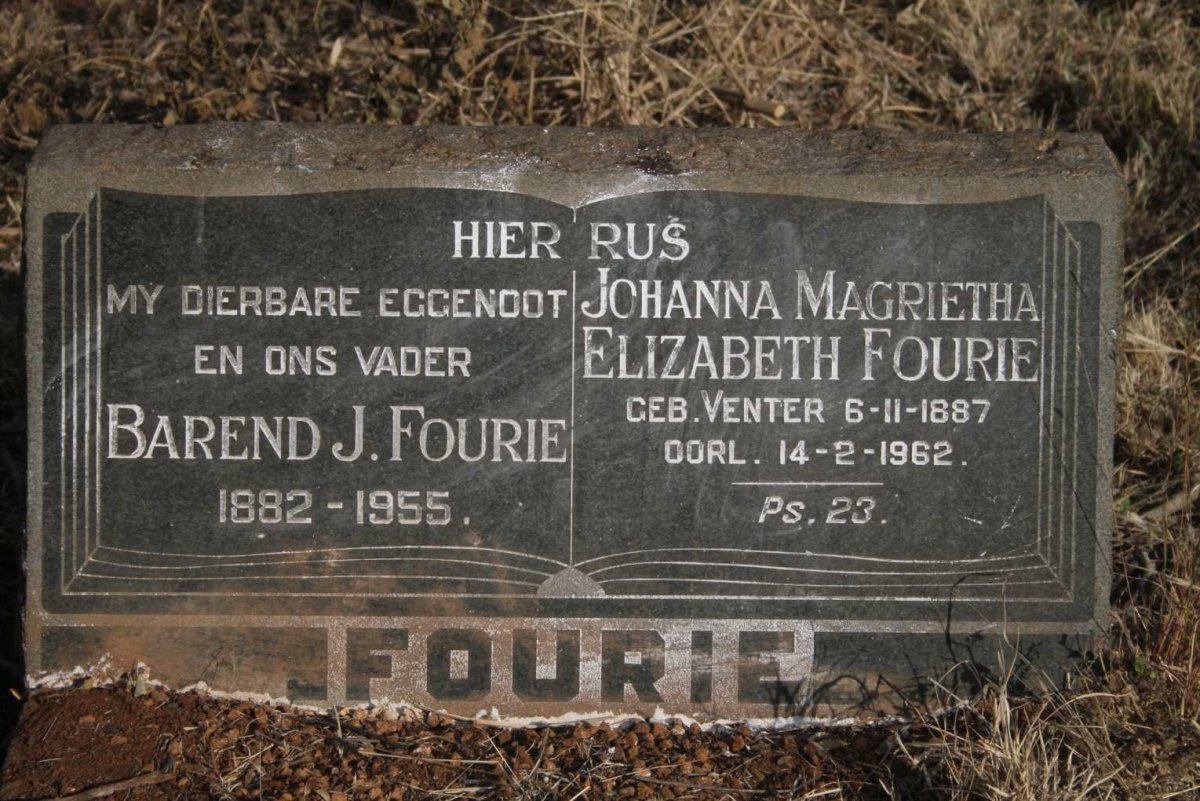 FOURIE Barend J. 1882-1955 & Johanna Magrietha Elizabeth VENTER 1887-1962