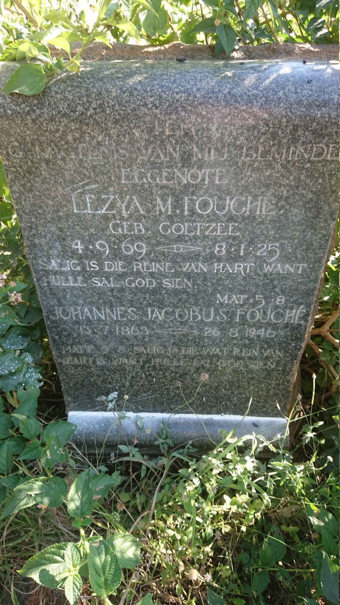FOUCHE Johannes Jacobus 1863-1946 &amp; Lezya M. COETZEE 1869-1925