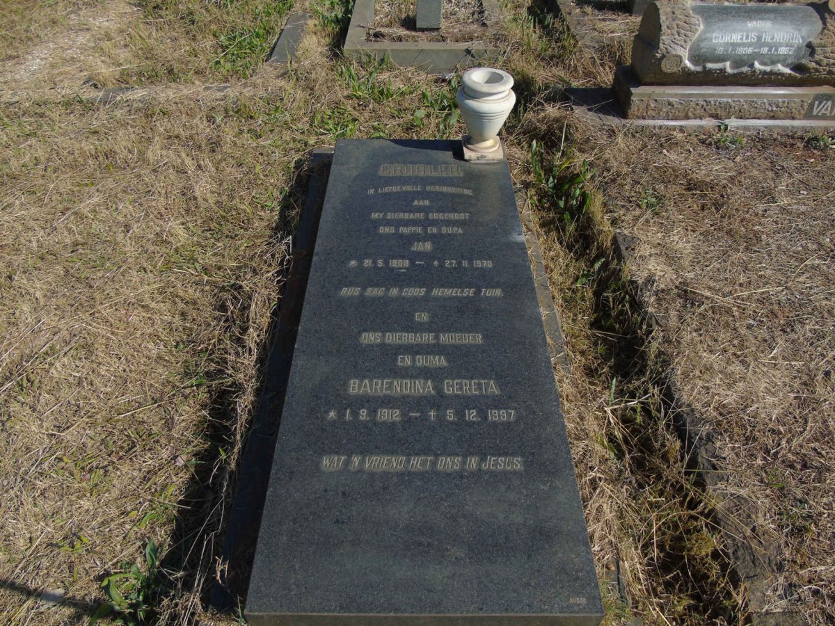 GROBLER Jan 1908-1970 &amp; Barendina Gereta 1912-1997
