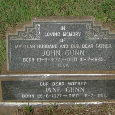 GUNN John 1872-1945 & Jane 1877-1957