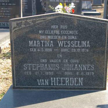 HEERDEN Stephanus Johannes, van 1890-1979 &amp; Martina Wesselina 1896-1974