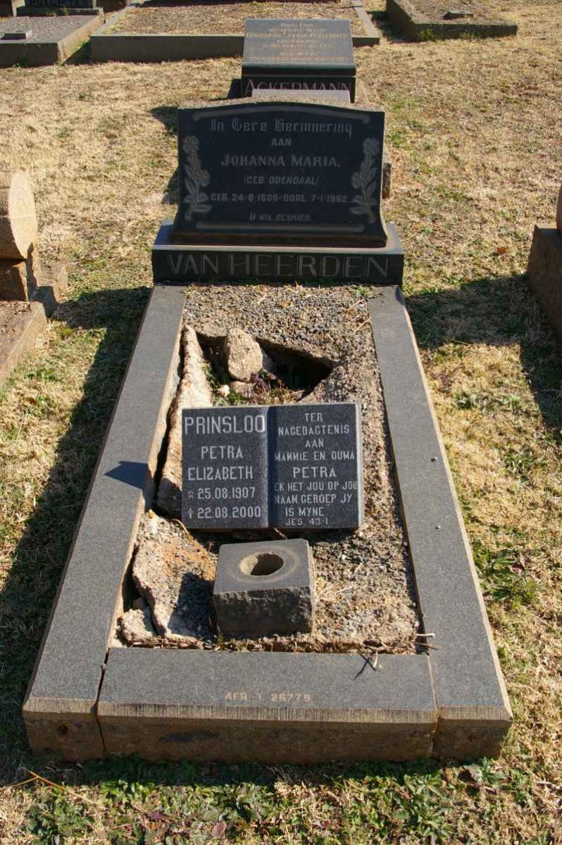HEERDEN Johanna Maria, van nee ODENDAAL 1885-1962 :: PRINSLOO Petra Elizabeth 1907-2000