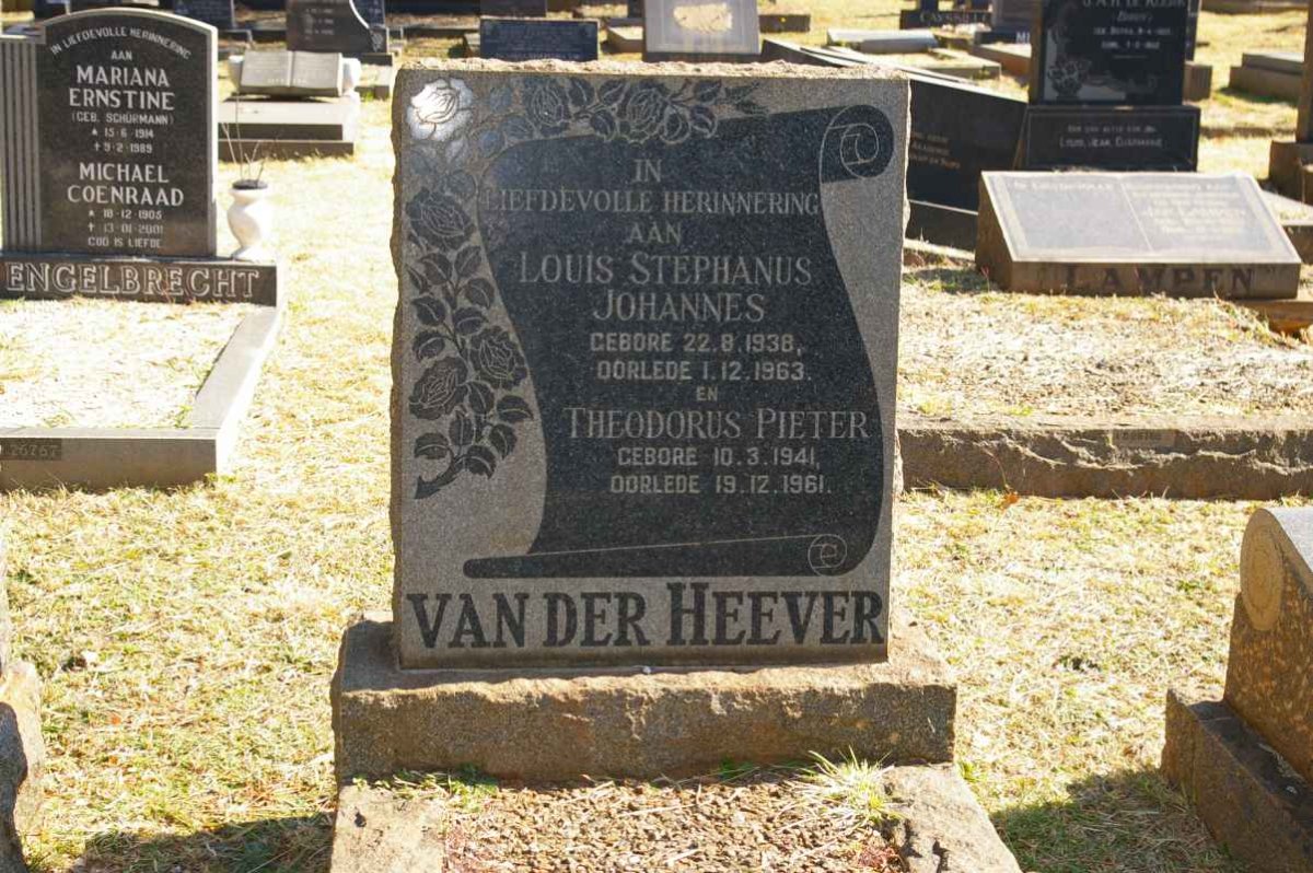HEEVER Louis Stephanus Johannes, van der 1938-1963 :: HEEVER Theodorus Pieter, van der 1941-1961