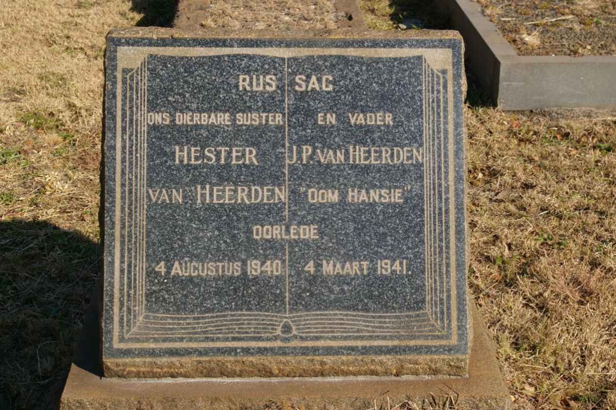 HEERDEN J.P., van -1941 &amp; Hester -1940