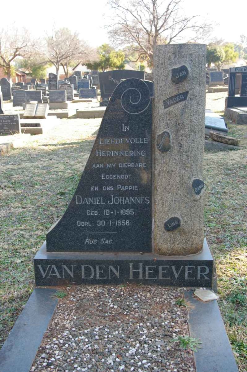 HEEVER Daniel Johannes, van den 1895-1958