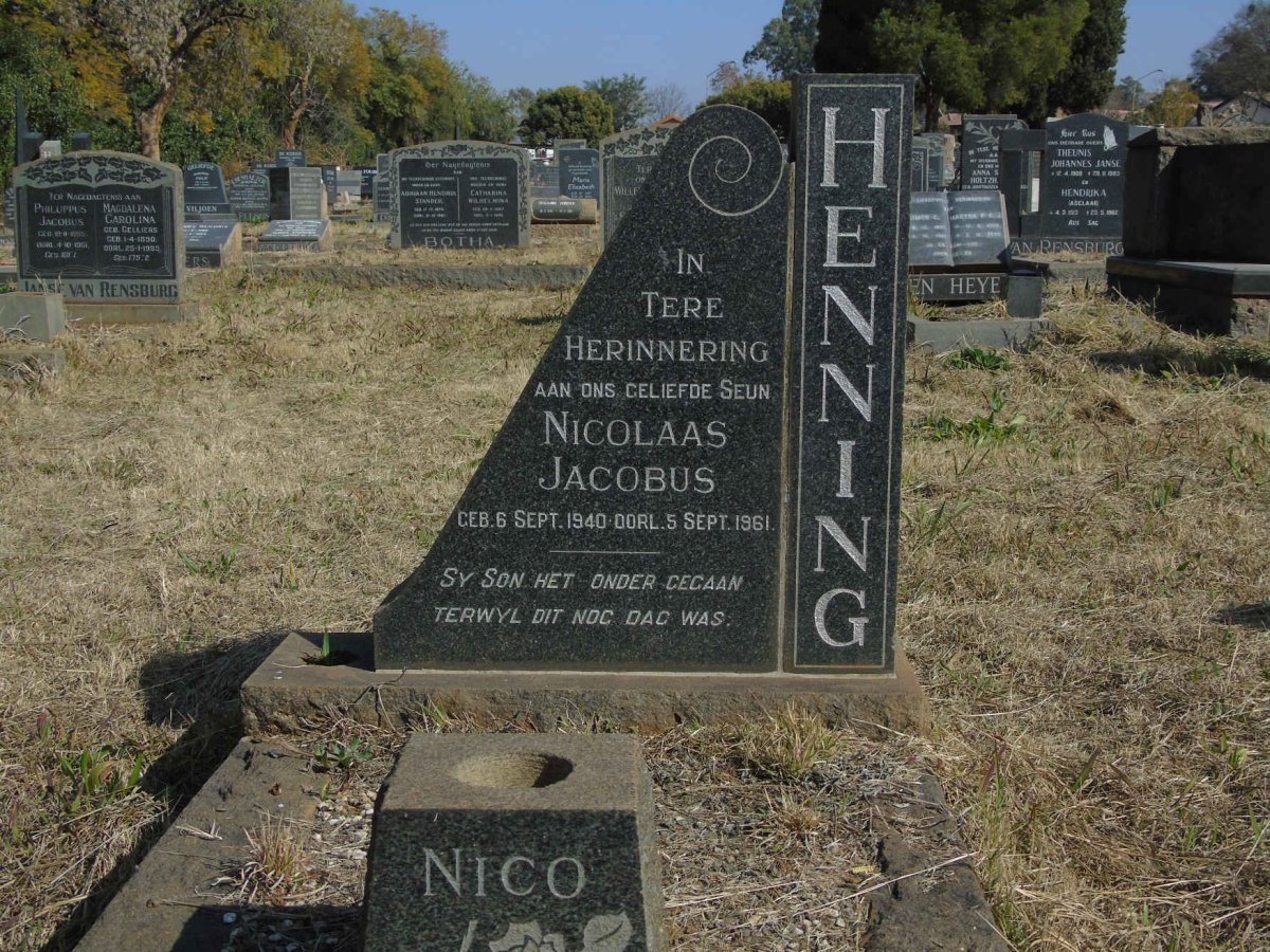 HENNING Nicolaas Jacobus 1940-1961