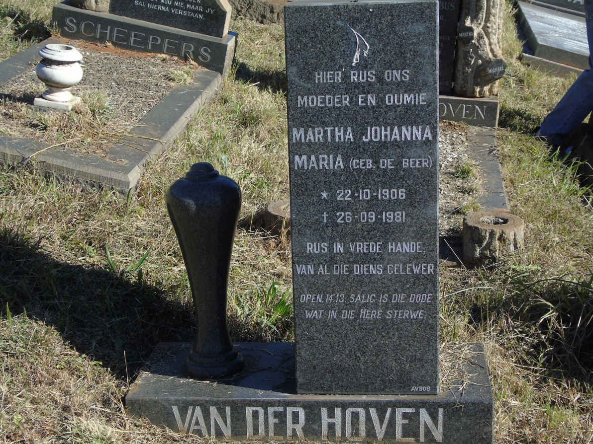 HOVEN Martha Johanna Maria, van der nee DE BEER 1906-1981