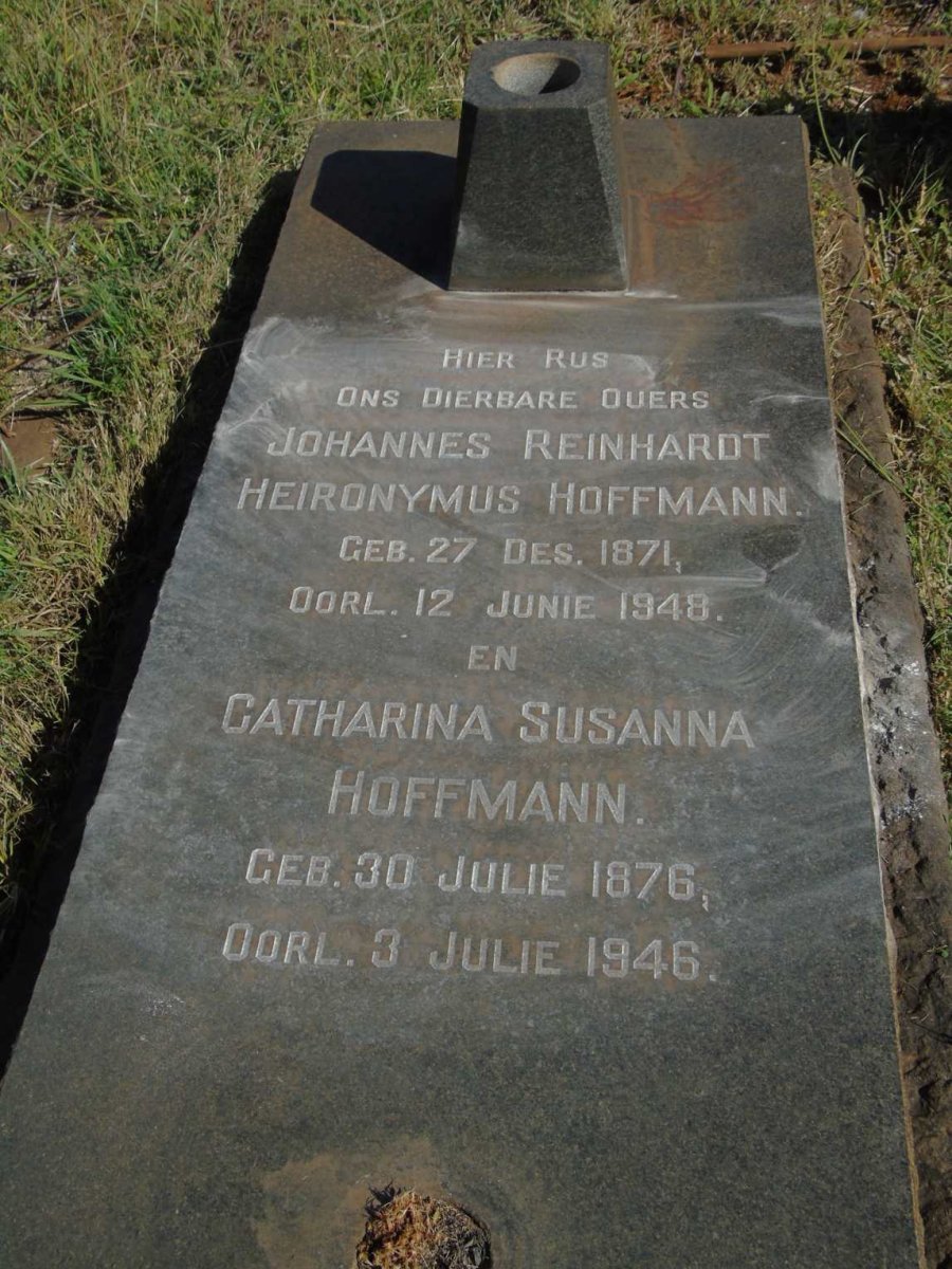 HOFFMANN Johannes Reinhardt Heironymus 1871-1948 & Catharina Susanna 1876-1946