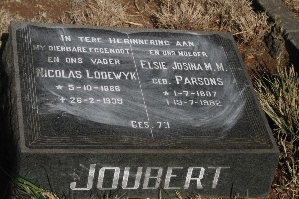 JOUBERT Nicolas Lodewyk 1886-1939 & Elsie Josina M.M. PARSONS 1887-1982