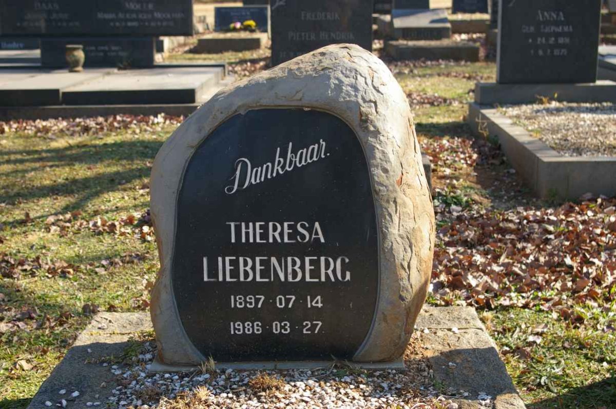 LIEBENBERG Theresa 1897-1986