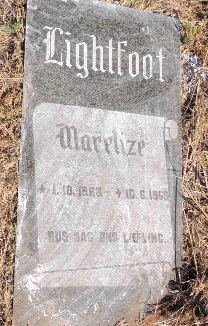 LIGHTFOOT Marelize 1968-1969
