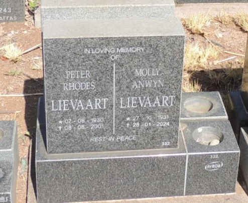 LIEVAART Peter Rhodes 1930-2001 & Molly Anwyn 1931-2024