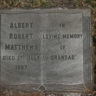 MATTHEWS Albert Robert - 1957