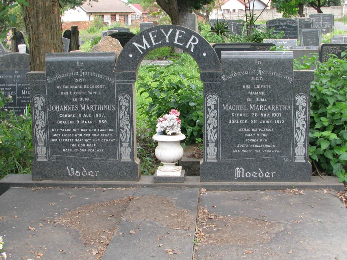 MEYER Johannes Marthinus 1897-1959 &amp; Machel Margaretha 1907-1973
