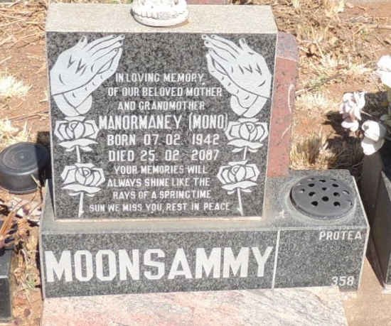 MOONSAMMY Manormaney 1942-2007