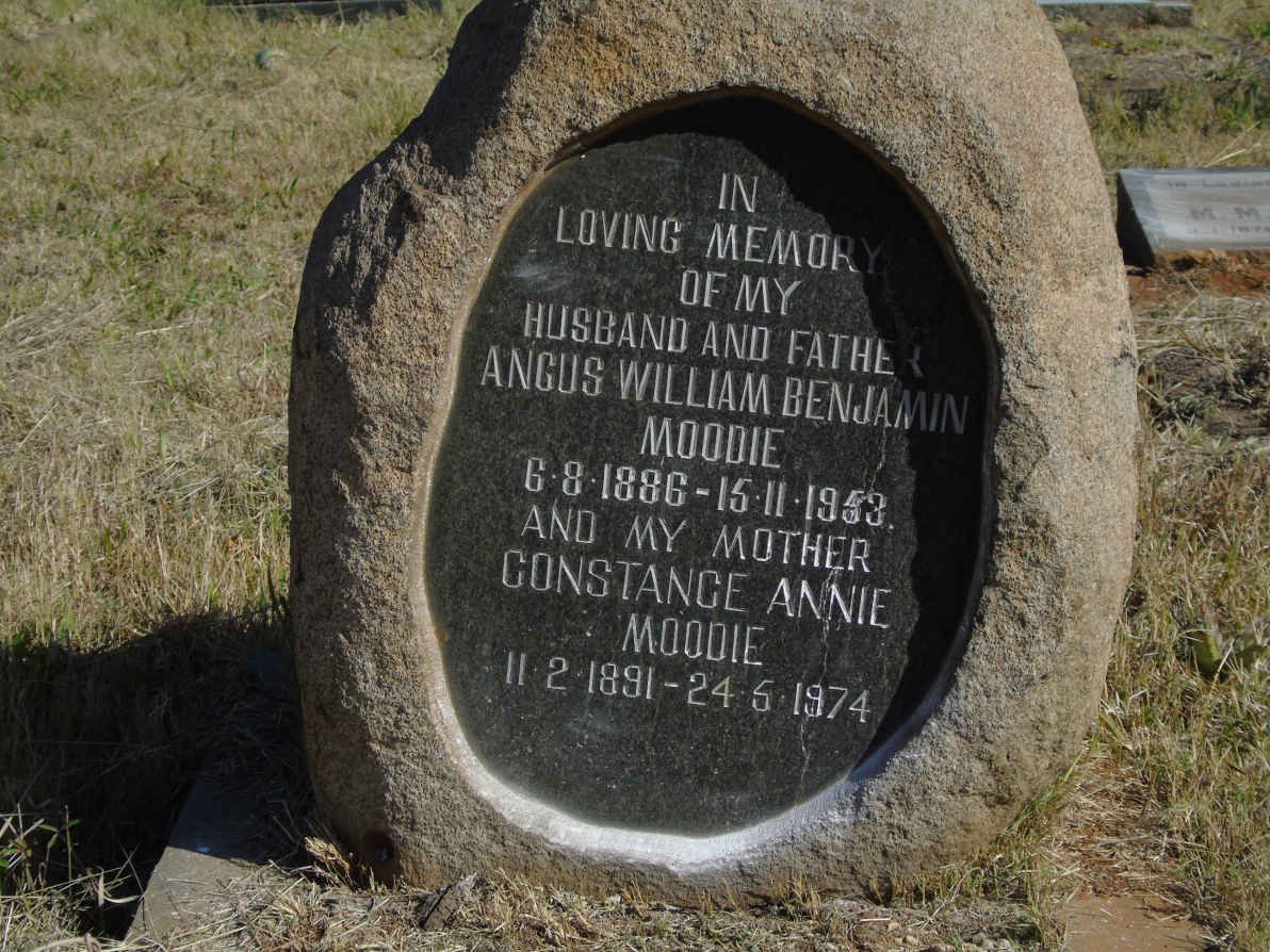 MOODIE Angus William Benjamin 1886-1953 &amp; Constance Annie 1891-1974