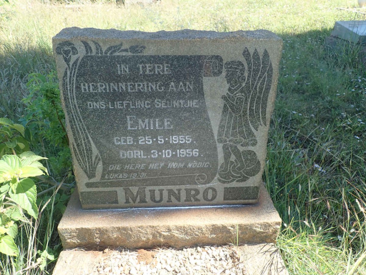 MUNRO Emile 1955-1956