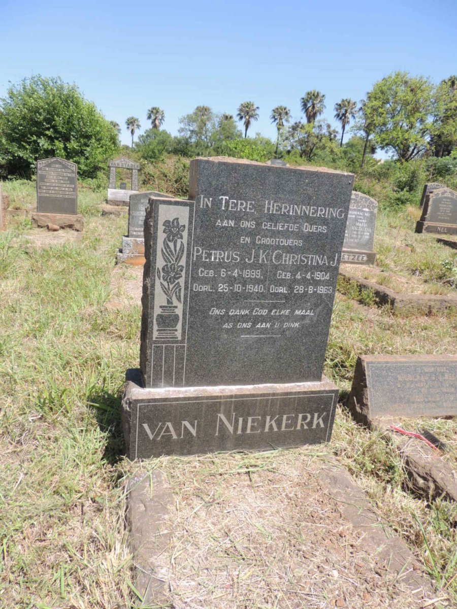 NIEKERK Petrus J.K., van 1899-1940 &amp; Christina J. 1904-1963