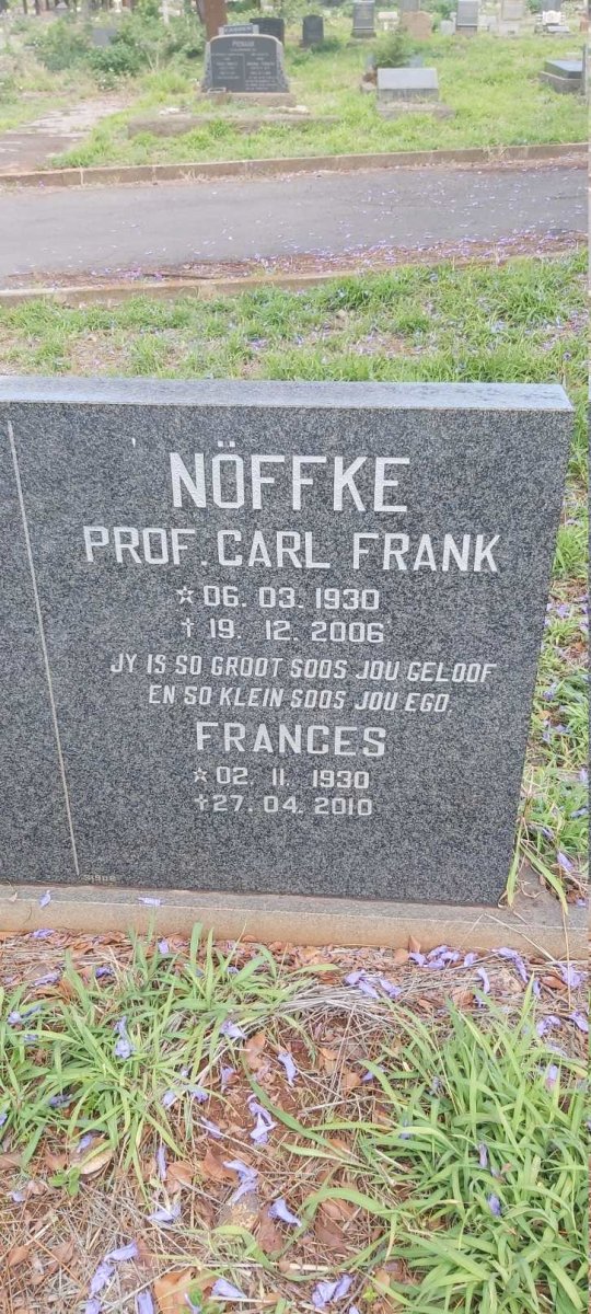 NOFFKE Carl Frank 1930-2006 &amp; Frances 1930-2010