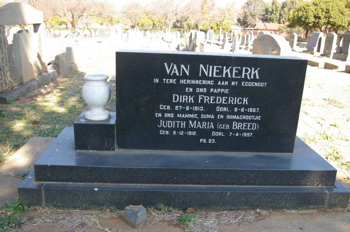 NIEKERK Dirk Frederick, van 1913-1967 &amp; Judith Maria BREED 1912-1997