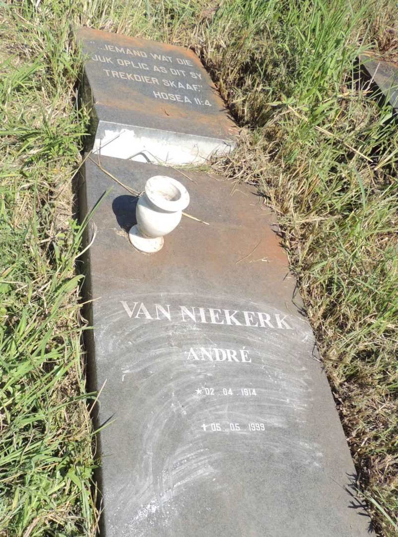 NIEKERK Andre, van 1914-1999