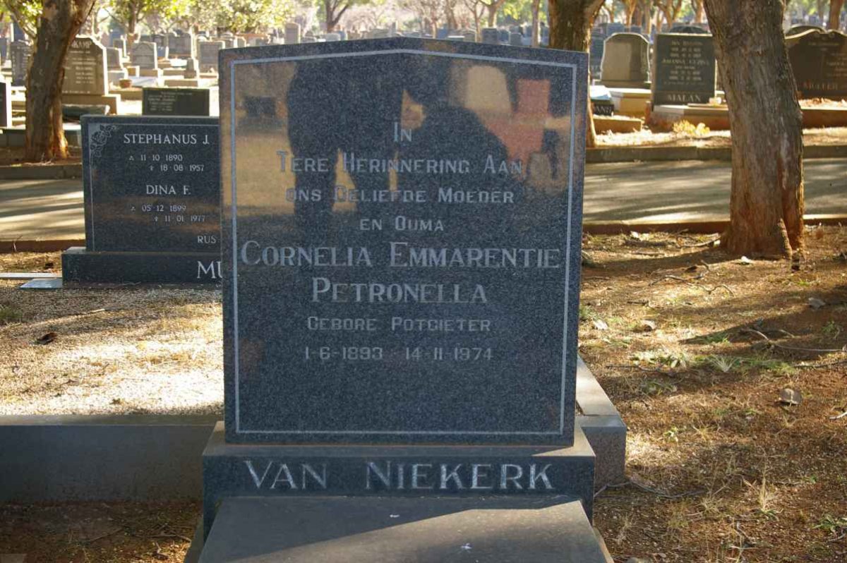 NIEKERK Cornelia Emmarentie Petronella, van nee POTGIETER 1893-1974